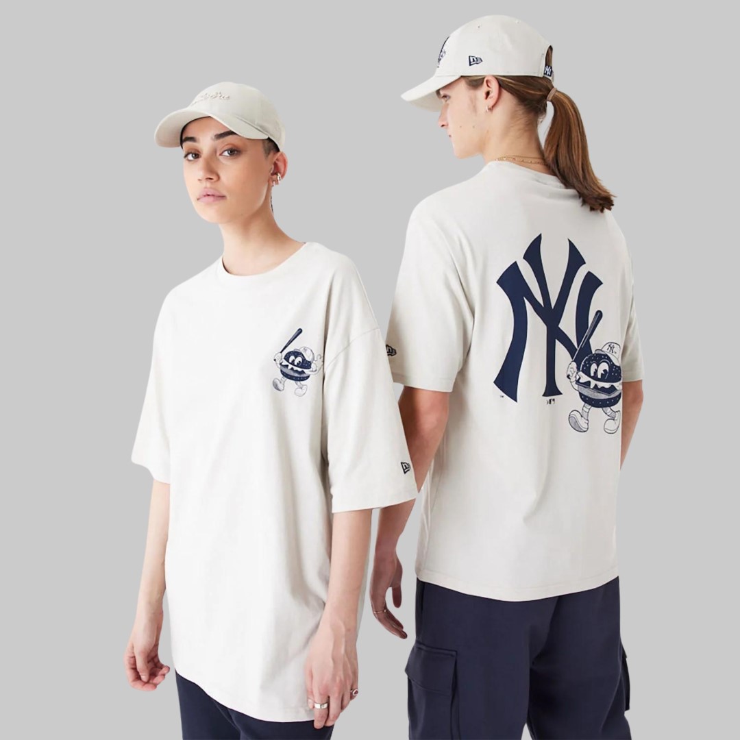 New York Yankees MLB Food Graphic Oversized T-Shirt OFF WHITE